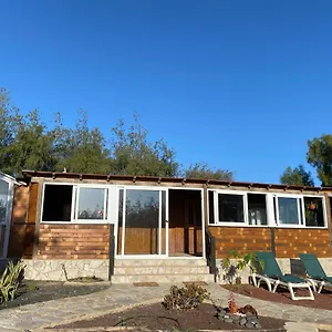 wooden-house-with-huge-private-garden-beach-near.in-canary-islands.com/